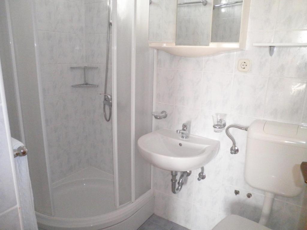 Guest House Katarina مالينسكا الغرفة الصورة