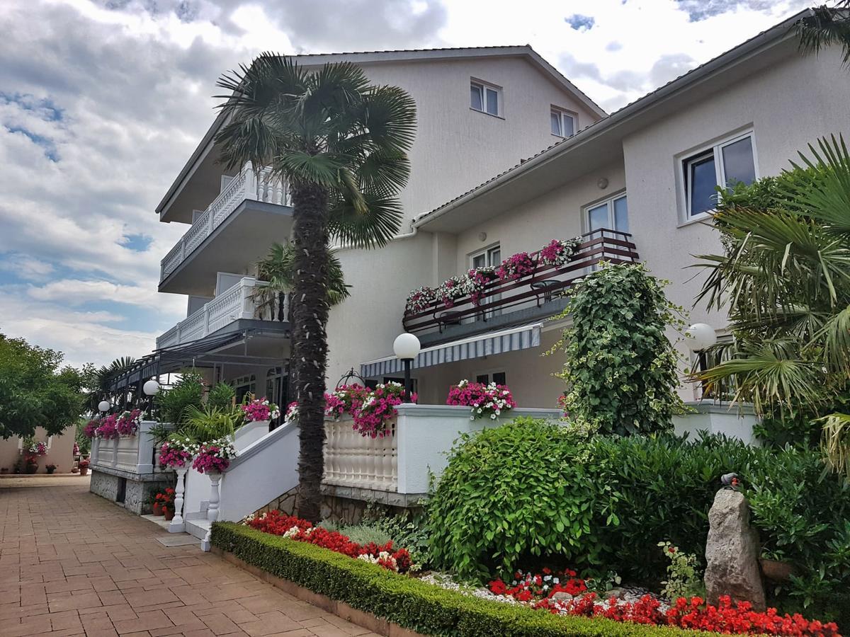 Guest House Katarina مالينسكا المظهر الخارجي الصورة